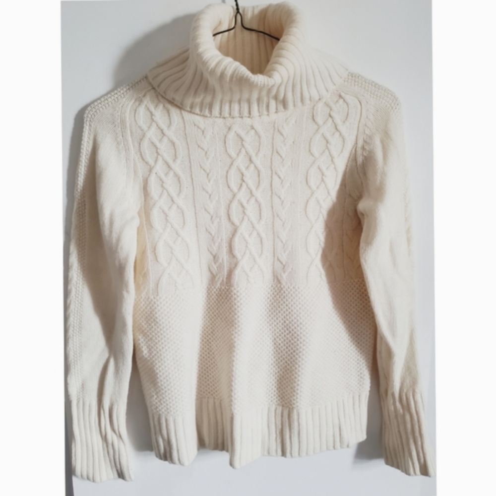 GAP SWEATER - Picture 3 of 13